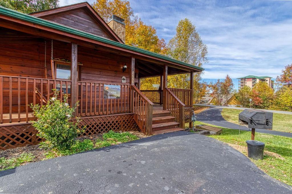 The Nut House, Hot Tub, Game Room, Wifi, 1089 Free Tickets Each Paid Day, Dollywood And More! Pigeon Forge Exteriör bild